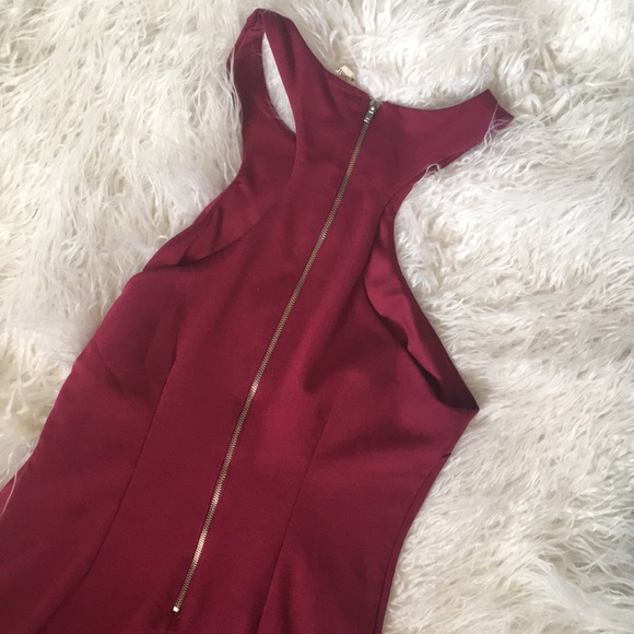 Fitted dress - Picture 3 of 3